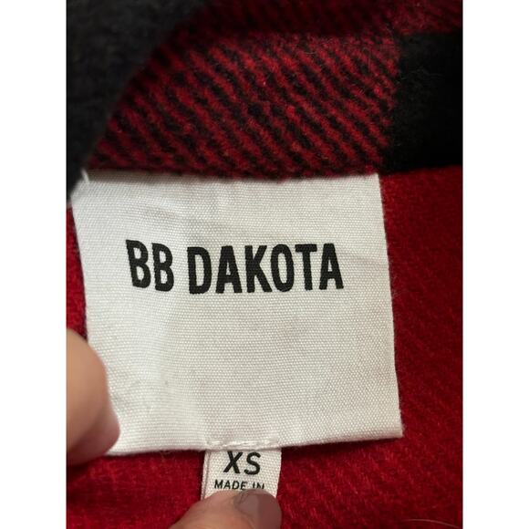 BB Dakota Buffalo plaid shirt Jacket, shacket, layering, cabincore, thick, cozy - Picture 5 of 6